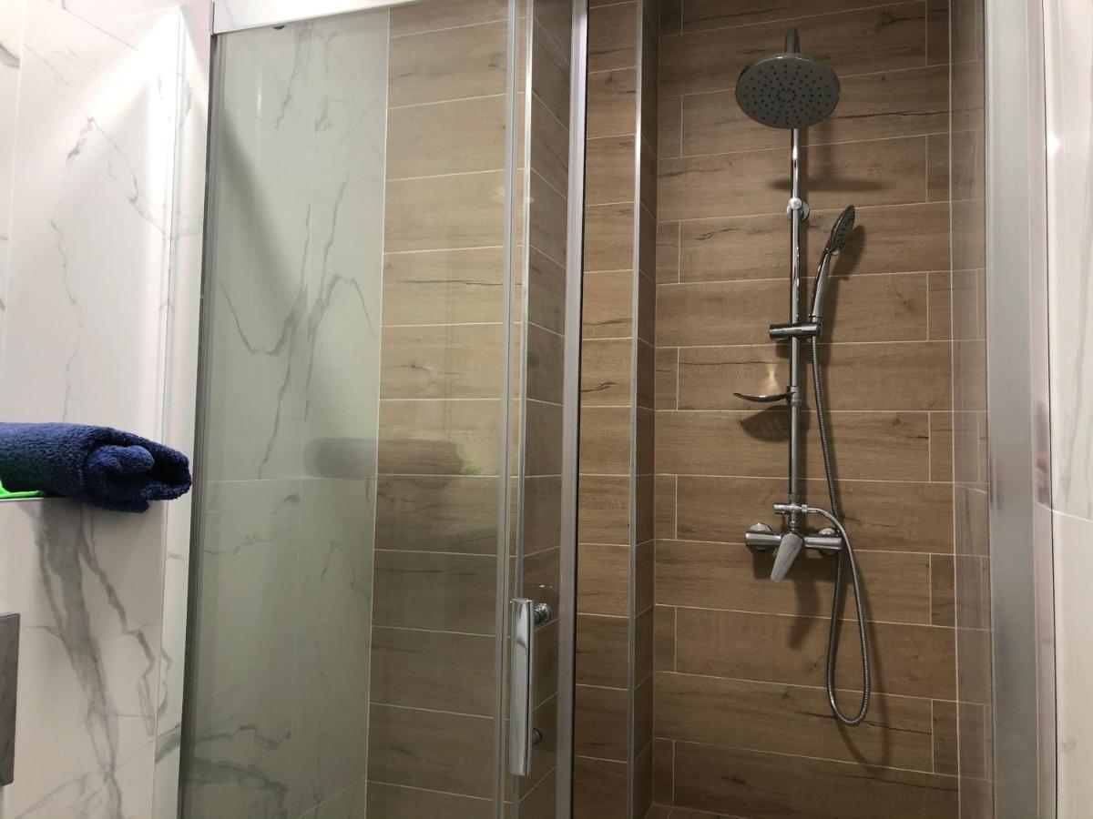 Apartamenty "Naletniej" Przy Morzu Lazy  Bagian luar foto